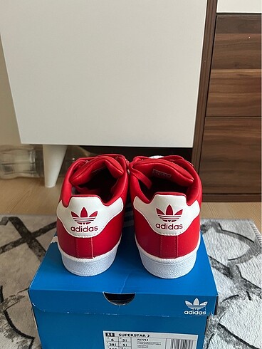 37,5 Beden kırmızı Renk Adidas süperstar 37.5