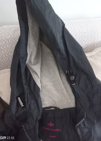 Siyah unisex Kapüşonlu Yağmurluk için penye gibi eni 44 boyu 53 - Görsel 4