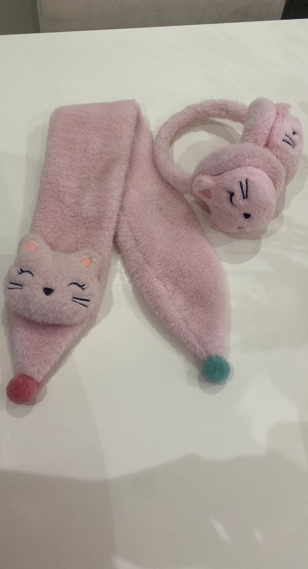 Peluş atkı ve kulaklık - Görsel 4