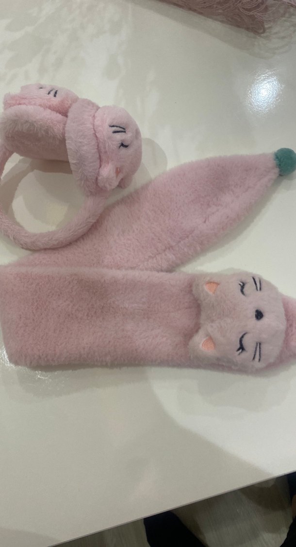 Peluş atkı ve kulaklık - Görsel 3