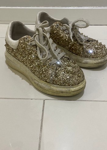 Spor ayakkabı - Görsel 2