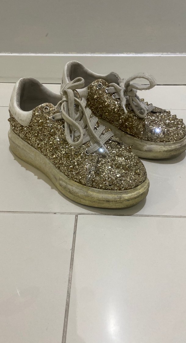 Spor ayakkabı - Görsel 2