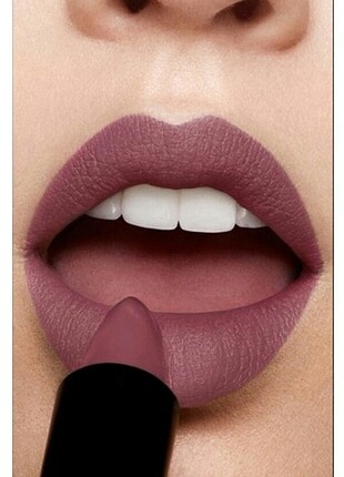 Maybelline Smoky Taupe Lipstick