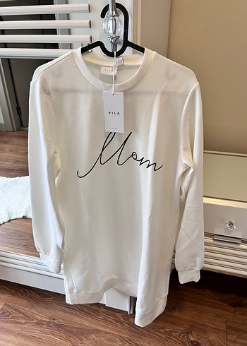 Beyaz Uzun Kollu Mom Baskılı Sweatshirt