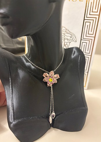 Diğer Lydia kolye Barbie