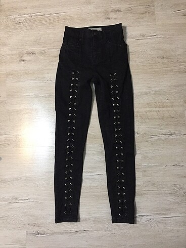 Topshop İp Detaylı Siyah Jean