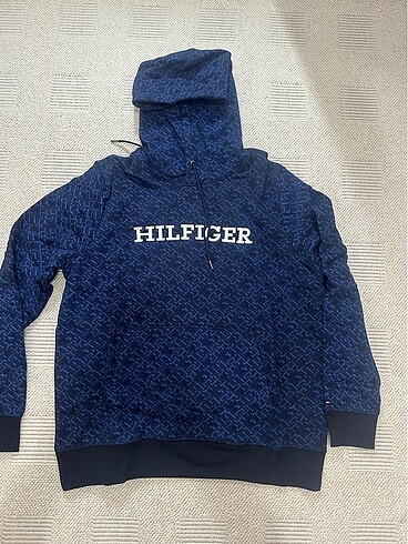 Tommy Hilfiger Tommy Hilfiger 2XL koyu mavi kapşonlu sweatshirt yeni, etiketli