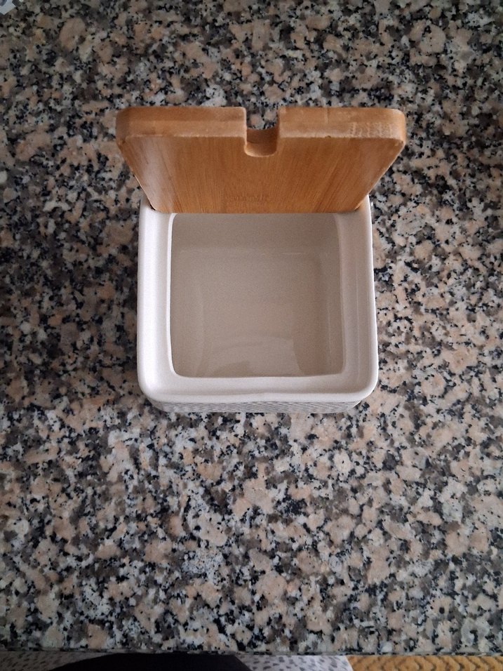 Beyaz Seramik Kapaklı Ahşap Baharat Kabı - Görsel 2