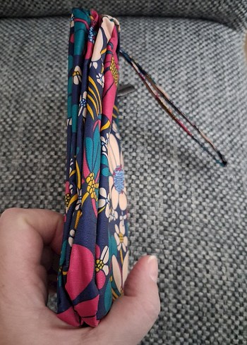 Bohem Renkli Çiçek Desenli Fermuarlı Makyaj Çantası - Görsel 6