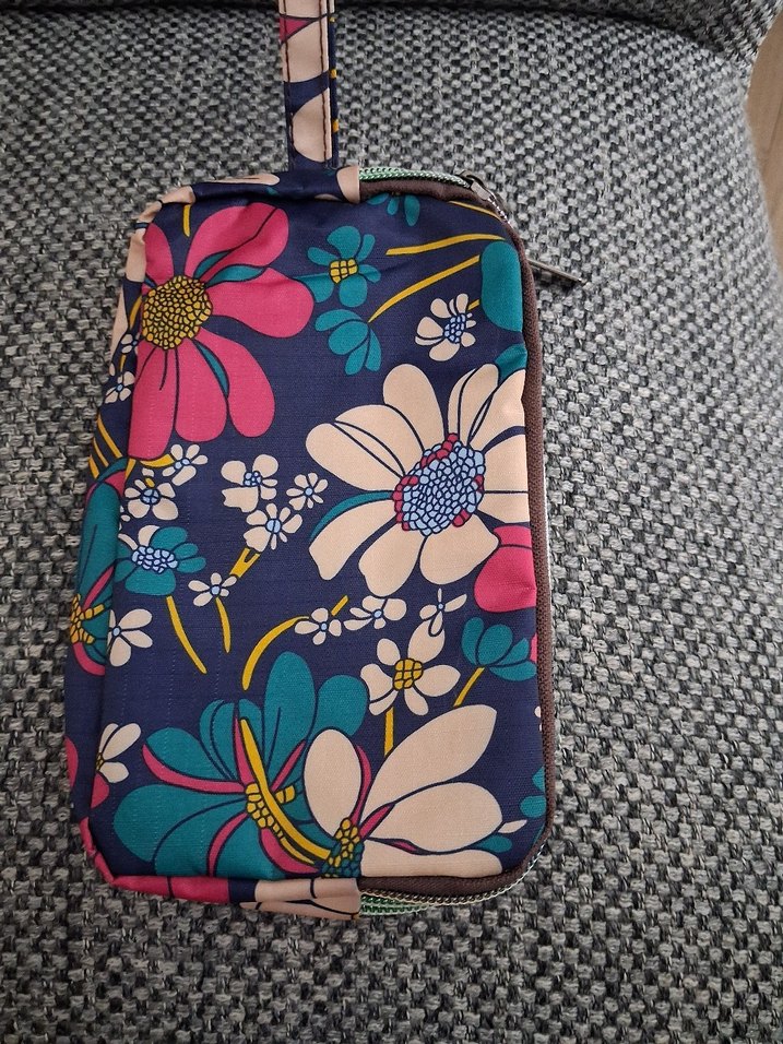 Bohem Renkli Çiçek Desenli Fermuarlı Makyaj Çantası - Görsel 2