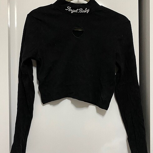 Diğer Kalpli Crop Bluz