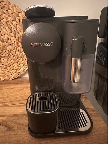 Nespresso kahve makinesi
