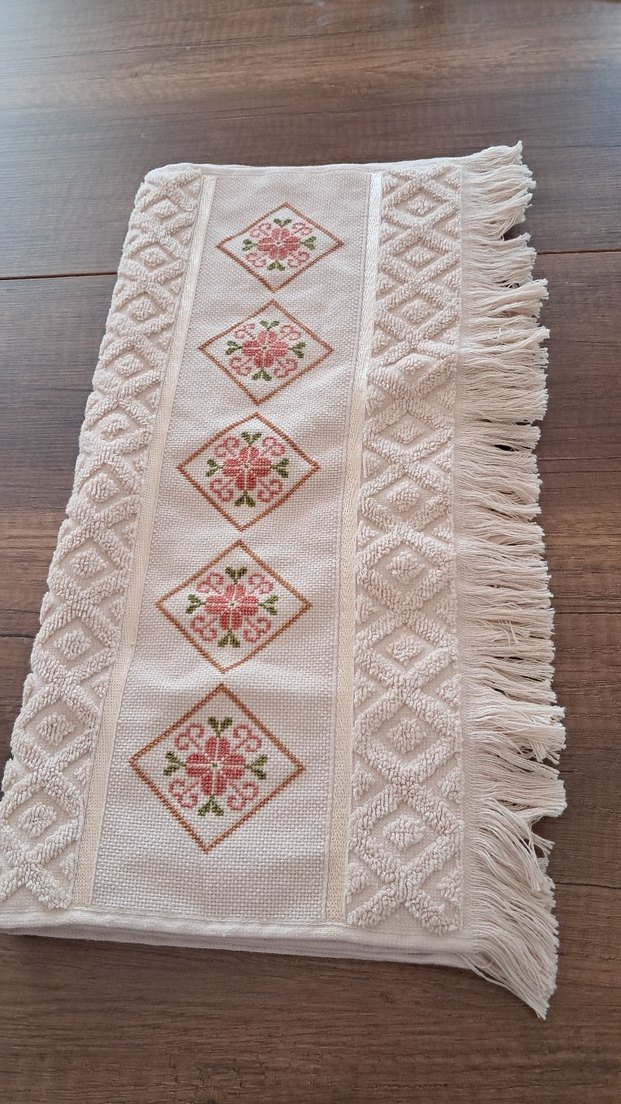 Sarra marka kaneviçe el işi elyüz havlusu - Görsel 5