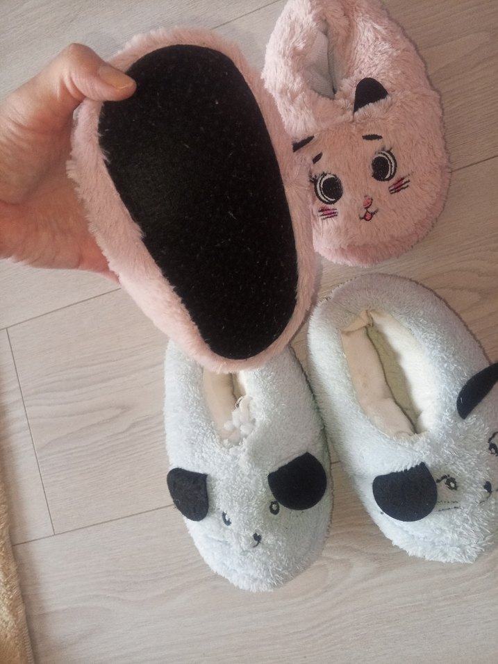 Kızlar için peluş hayvan figürlü sıcak panduf - Görsel 2