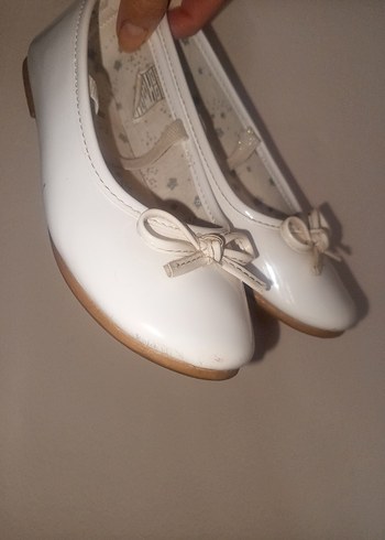 Kız Çocuk Beyaz Fiyonklu Babet Ayakkabı - Görsel 5