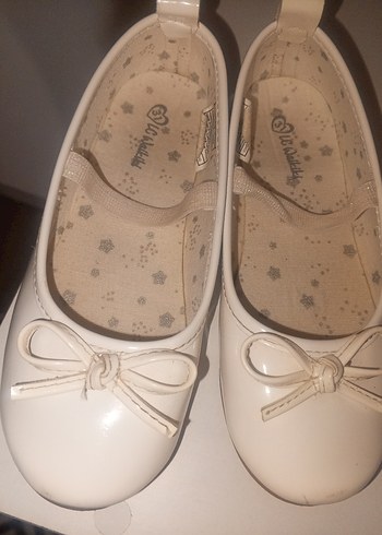 Kız Çocuk Beyaz Fiyonklu Babet Ayakkabı - Görsel 2