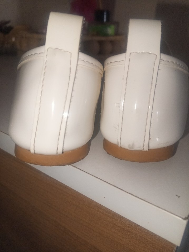 Kız Çocuk Beyaz Fiyonklu Babet Ayakkabı - Görsel 4