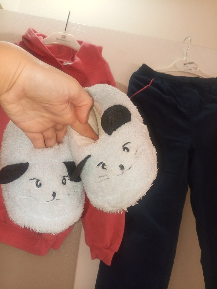 Pembe Baskılı Kız Sweatshirt ve Siyah Eşofman - Görsel 3