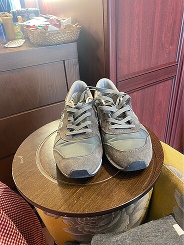 40 Beden New Balance spor ayakkabı