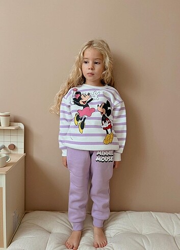 Minnie mouse baskılı 3İplik şardonlu kız çocuk takımı