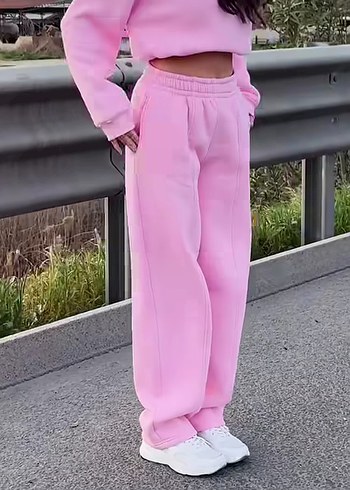 Bershka Pembe Rahat Kesim Kadın Eşofman Altı
