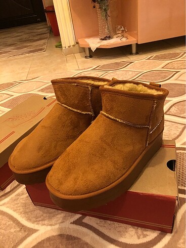 Kadın Ugg