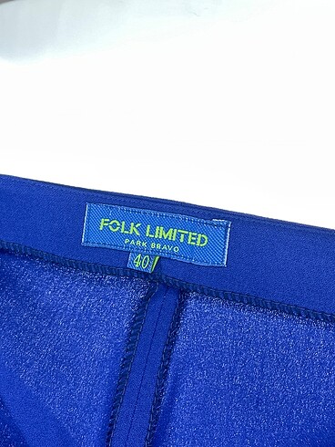40 Beden çeşitli Renk PreLoved Mini Şort %70 İndirimli.