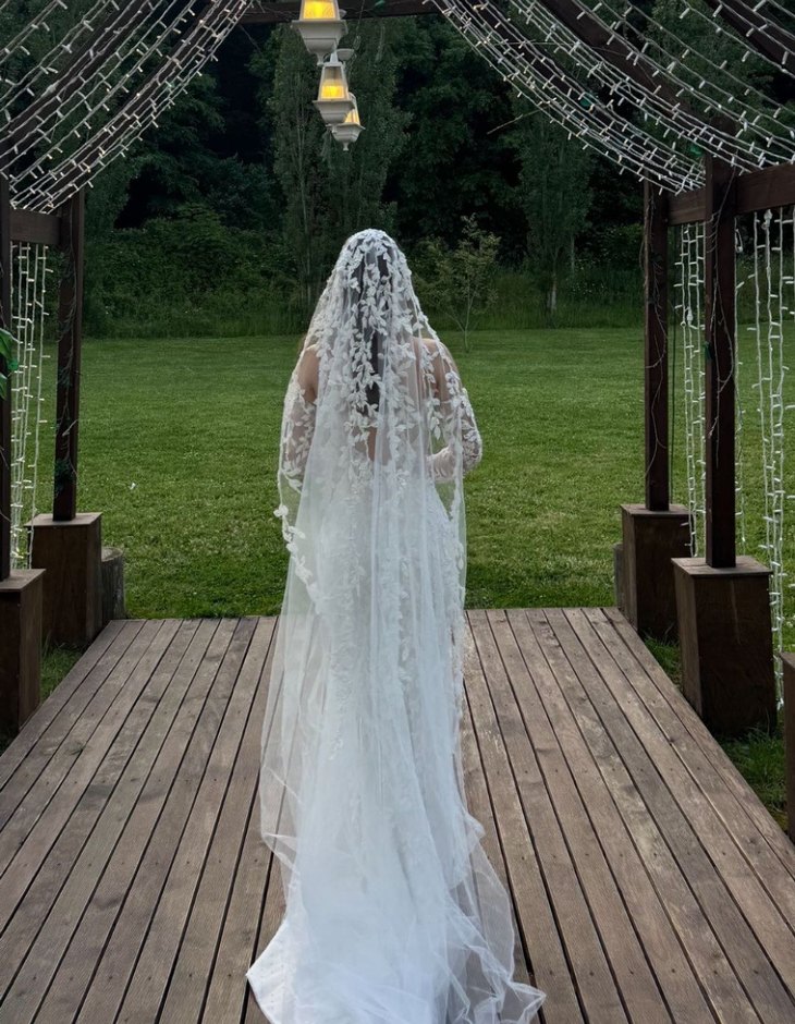 Dantel Kollu Straplez Denizkızı Gelinlik - Görsel 3