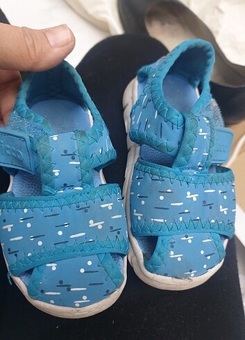 23 Beden mavi Renk VICCO DAN ORTAPEDİK TABAN YUMUŞACIK 22 23 NO SANDALET AYAKKABI 