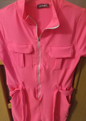 Pembe Kısa Kollu Kadın Tulum - Görsel 4