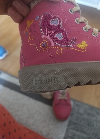28 Beden Pembe bot 