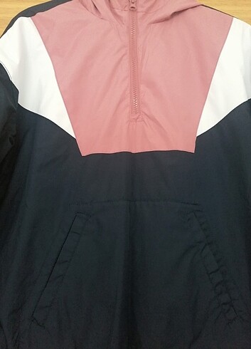 KIABI marka small beden kapsonlu üst  - Görsel 4