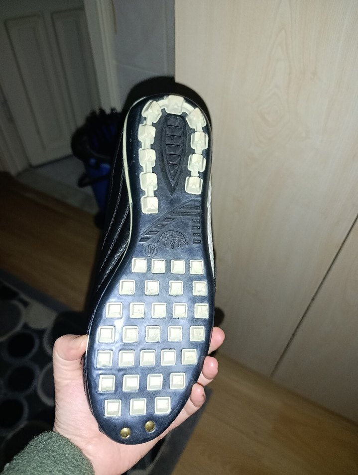 Siyah Modern Tokalı Erkek Futbol Ayakkabısı - Görsel 3