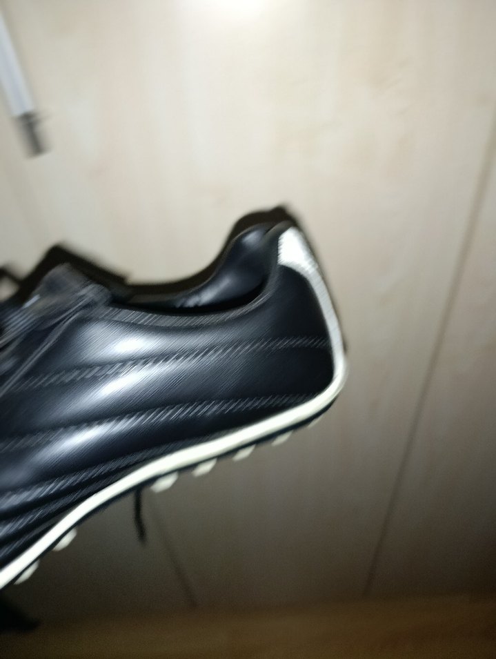 Siyah Modern Tokalı Erkek Futbol Ayakkabısı - Görsel 2