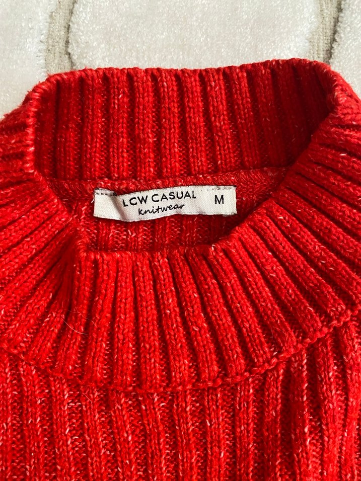 Kırmızı Kadın Boğazlı Triko Kazak - Görsel 2