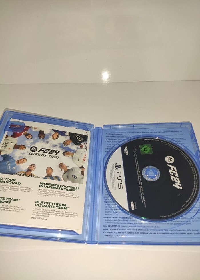 FC24 PS5  - Görsel 2