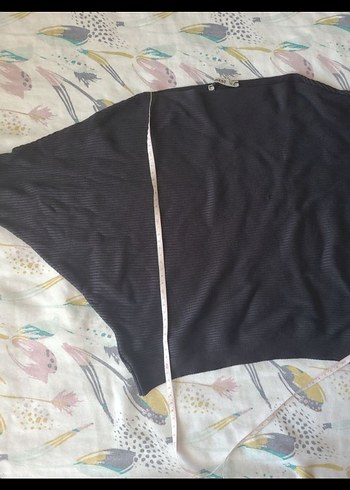 Siyah Rahat Kesim Yarasa Kol Üst - Görsel 4