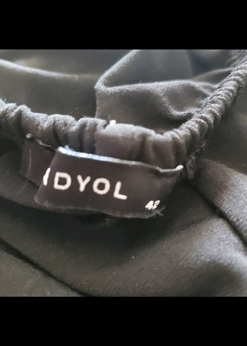 Boyundan Bağlamali Bluz - Görsel 4