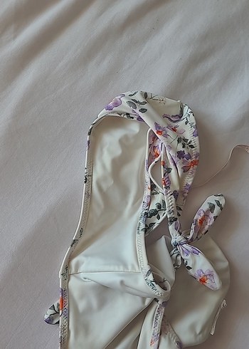 Beyaz Çiçek Desenli Bohem Bikini Altı - Görsel 3