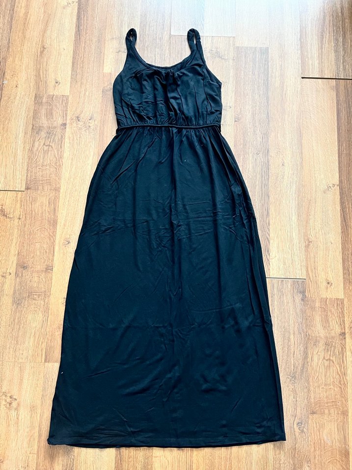 Siyah Uzun Drapeli Askılı Elbise - Görsel 3