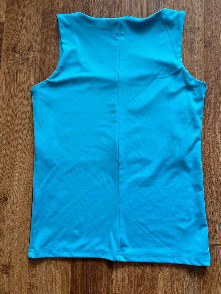 Turkuaz Düz Sporcu Kadın Atlet - Görsel 2