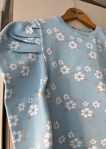 Trendyol Çiçek Desenli Açık Mavi Karpuz Kollu Krop Bluz - Görsel 3