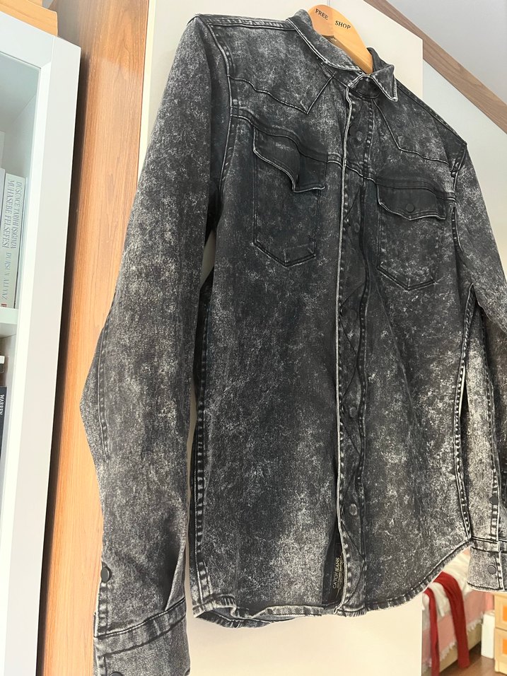 Levis Gri Denim Erkek Gömlek, Düğmeli, Dar Kesim - Görsel 4