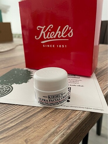 Kiehls Ultra Facial nemlendirici krem
