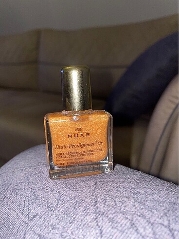 Nuxe ışıltılı kuru yağ 10 ml.