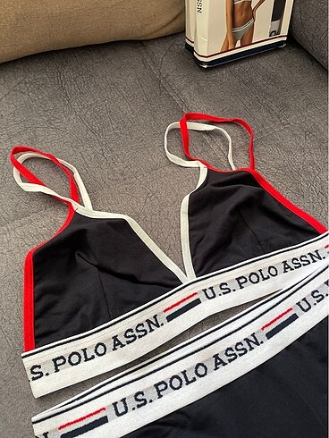 38 Beden U.S. POLO ASSN. Bralet slip takımı
