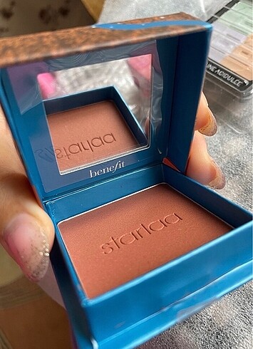 Benefit Benefit starlaa allık