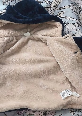 Erkek Çocuk Düğmeli Koyu Mavi Peluş Kaban - Görsel 4