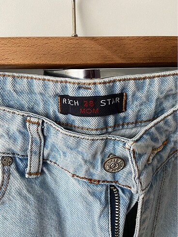 Mom jean