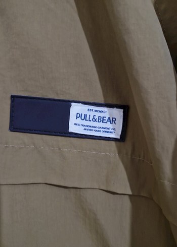 pull&bear yağmurluk/rüzgarlık - Görsel 5